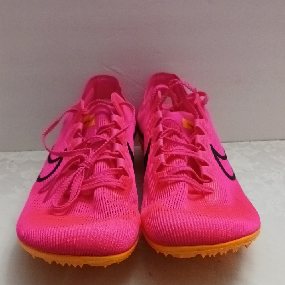 Nike Zoom Mamba V6 Track & Field size 11.5 men's pink and orange athletic shoes.